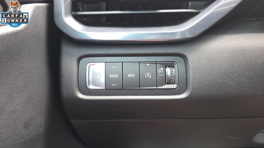 2024 GMC Acadia AT4