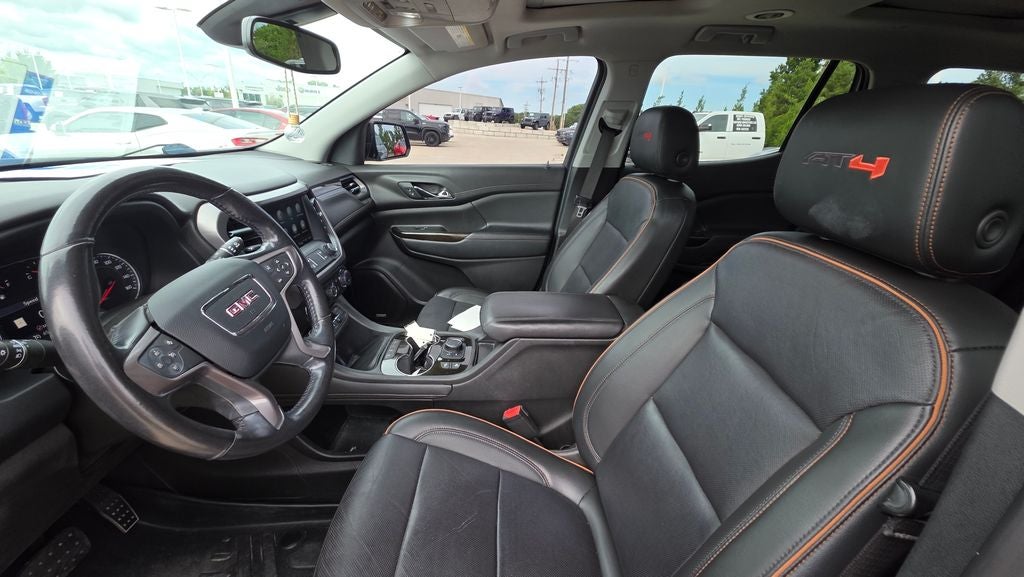 2021 GMC Acadia AT4