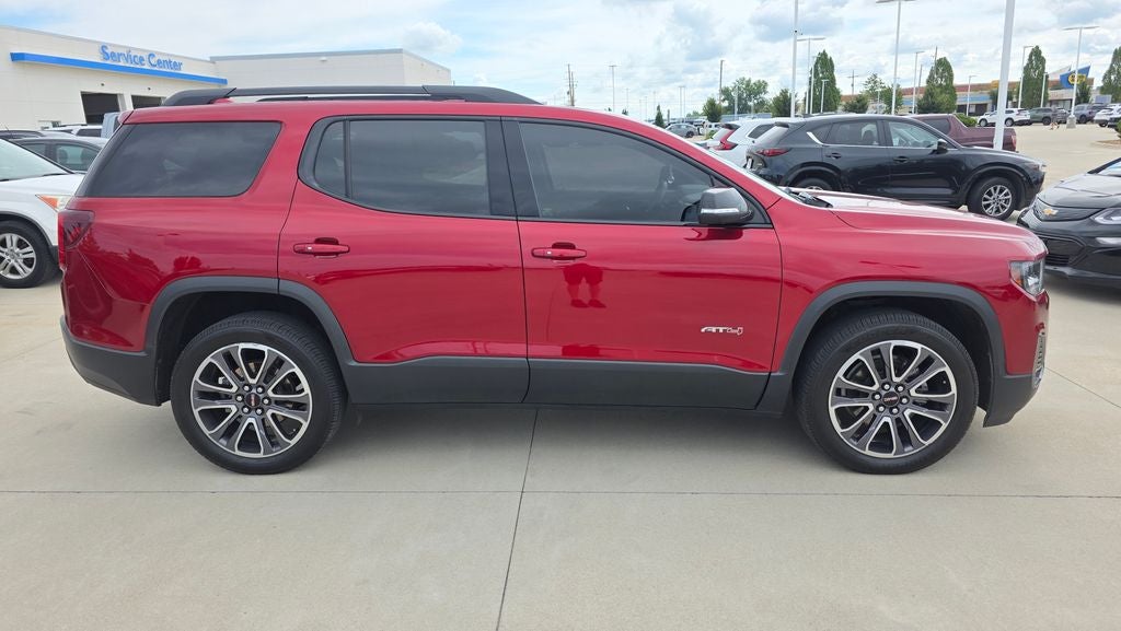 2021 GMC Acadia AT4