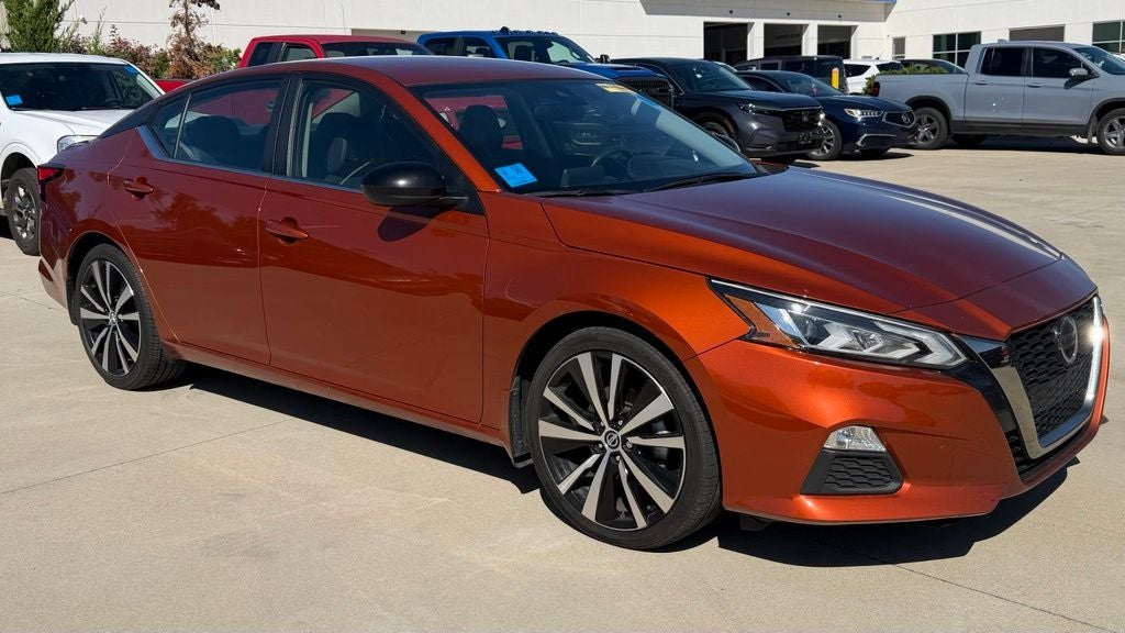 2022 Nissan Altima 2.5 SR