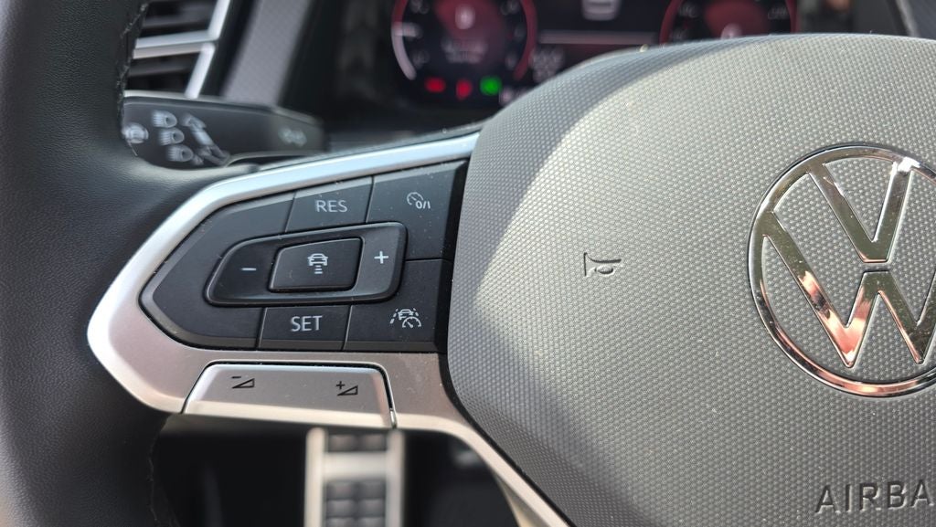 2024 Volkswagen Atlas 2.0T Peak Edition SEL