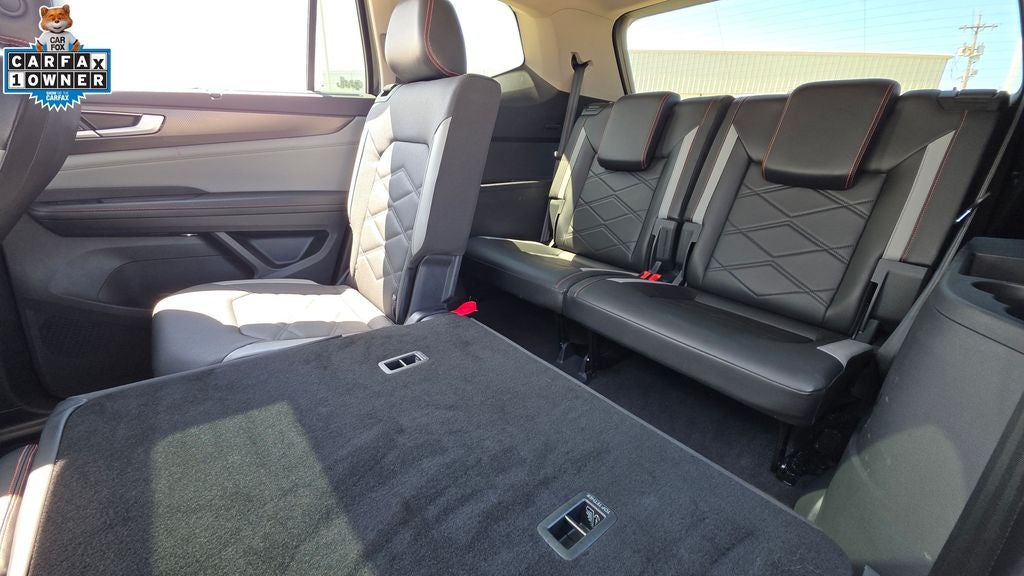 2024 Volkswagen Atlas 2.0T Peak Edition SEL