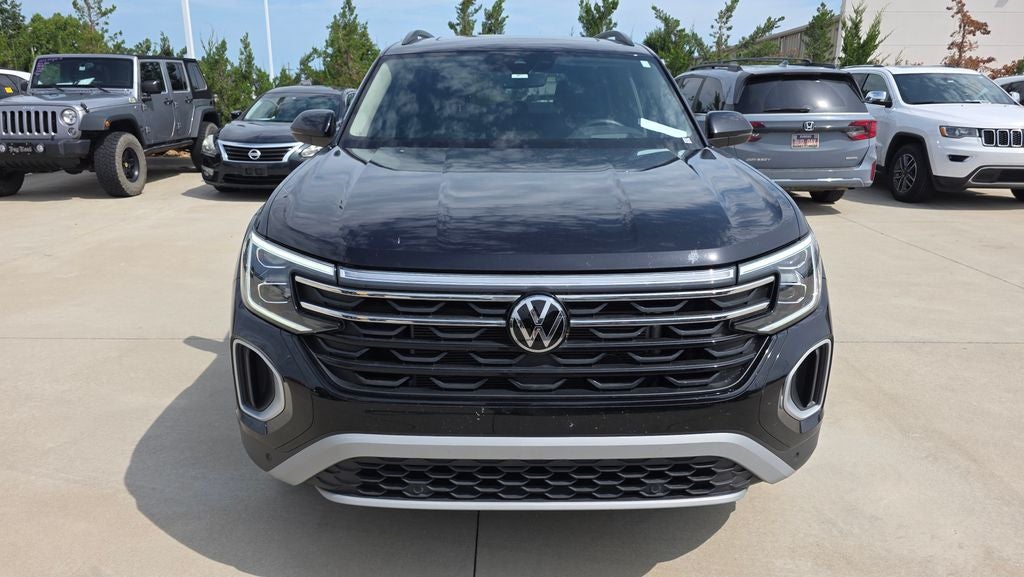 2024 Volkswagen Atlas 2.0T Peak Edition SEL