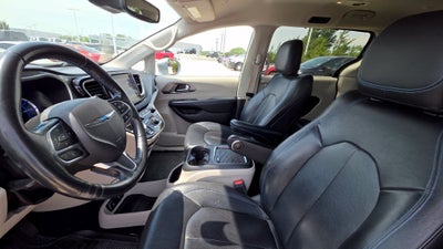 2021 Chrysler Pacifica Hybrid Touring L