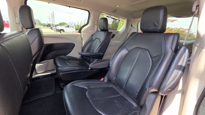2021 Chrysler Pacifica Hybrid Touring L