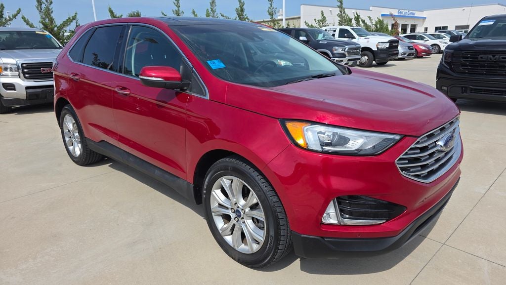 2020 Ford Edge Titanium