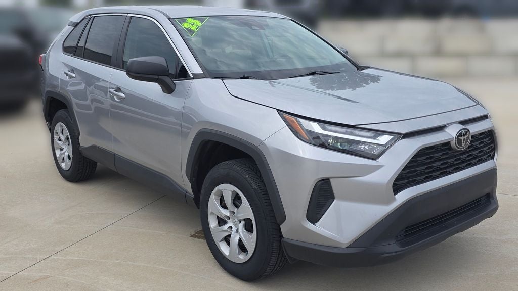 2023 Toyota RAV4 LE