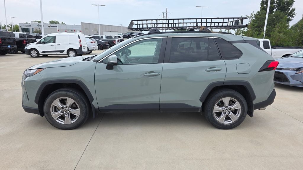 2022 Toyota RAV4 XLE