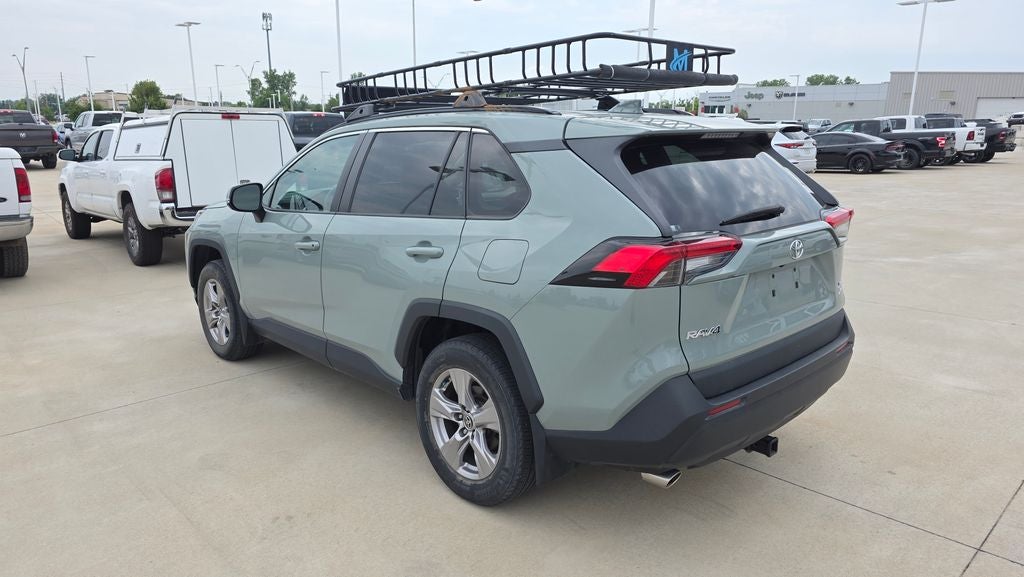 2022 Toyota RAV4 XLE