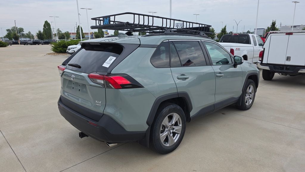 2022 Toyota RAV4 XLE
