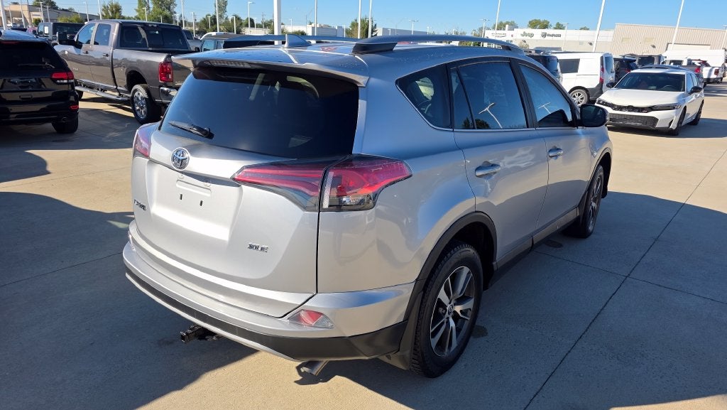 2017 Toyota RAV4 XLE