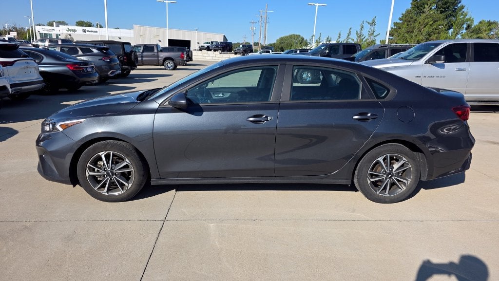 2023 Kia Forte LXS