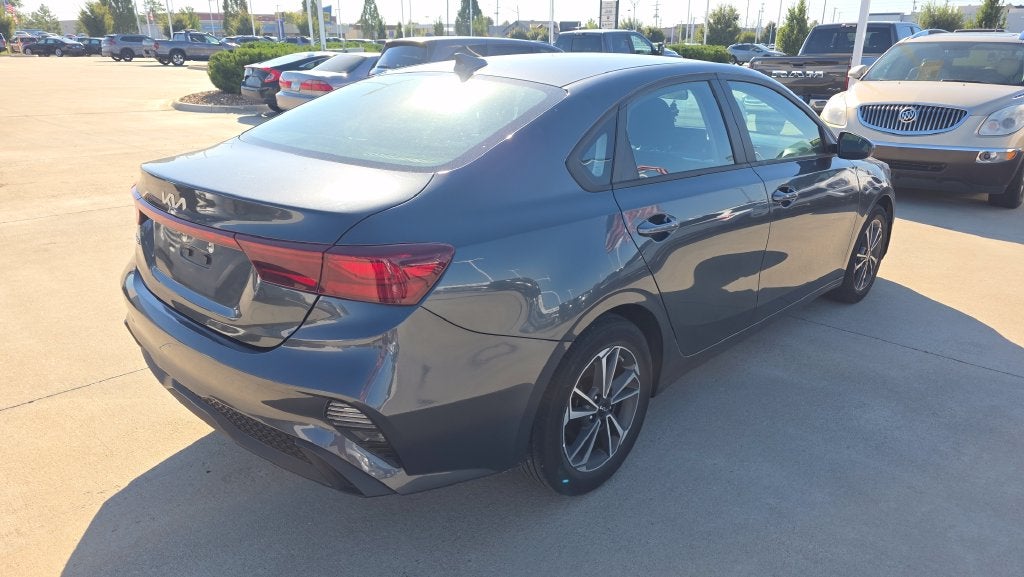2023 Kia Forte LXS