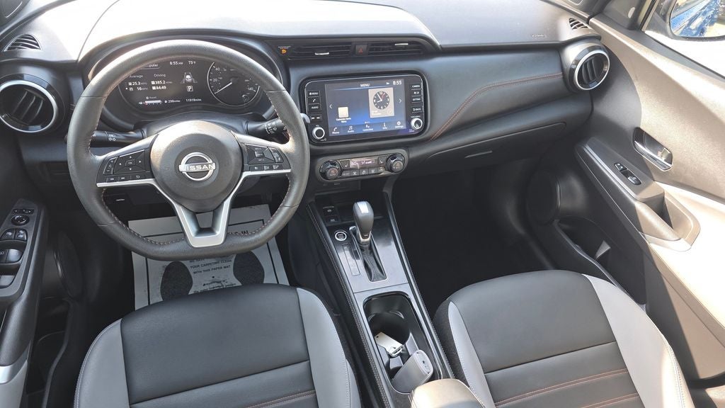 2023 Nissan Kicks SR