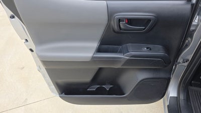 2022 Toyota Tacoma SR V6