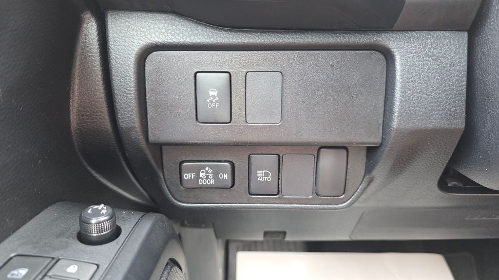 2022 Toyota Tacoma SR V6