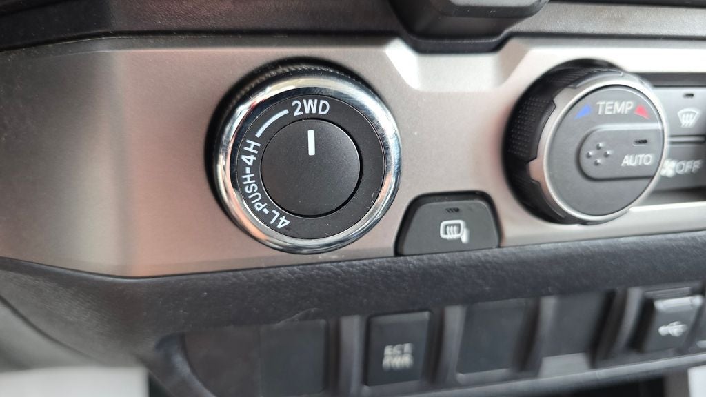 2022 Toyota Tacoma SR V6
