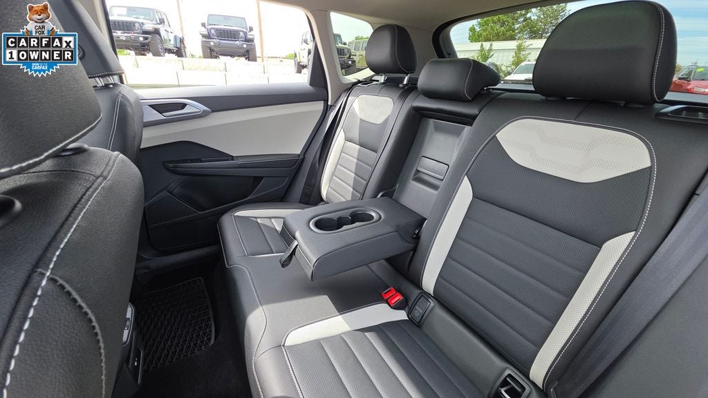 2025 Volkswagen Taos 1.5T SEL