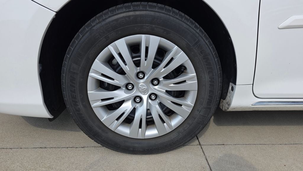 2014 Toyota Camry LE