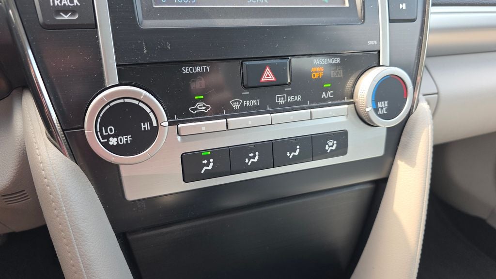 2014 Toyota Camry LE