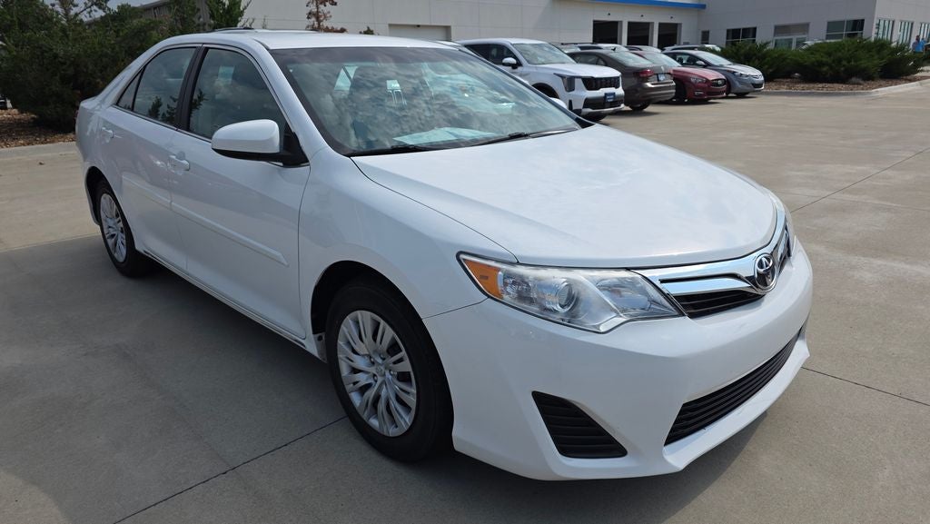 2014 Toyota Camry LE
