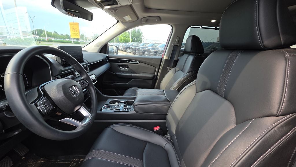 2025 Honda Pilot Touring