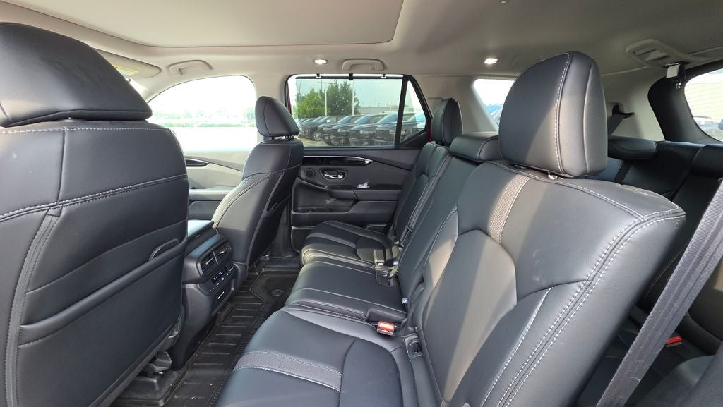 2025 Honda Pilot Touring