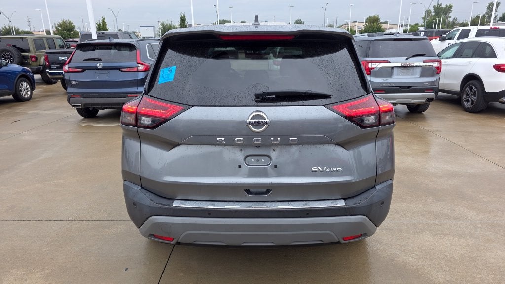 2021 Nissan Rogue SV