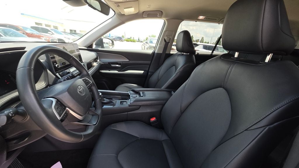 2025 Toyota Grand Highlander XLE