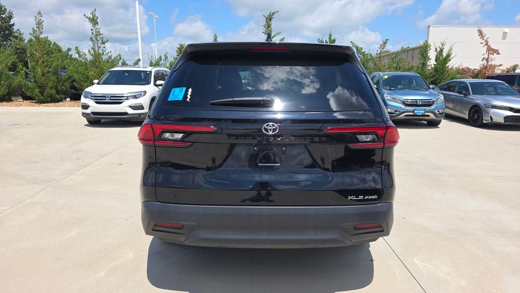 2025 Toyota Grand Highlander XLE