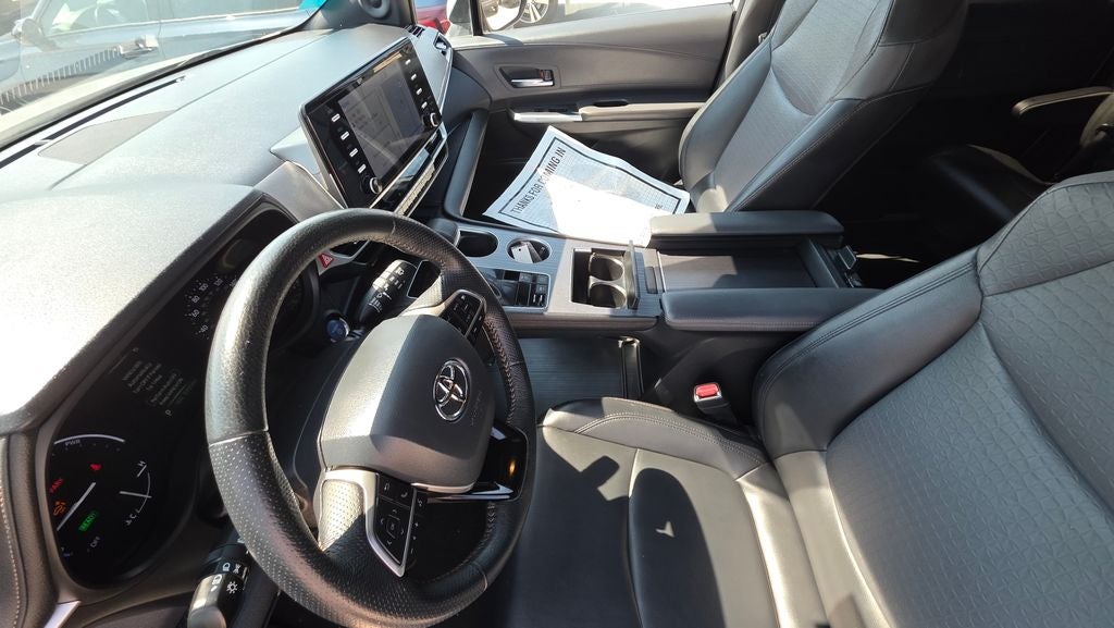 2022 Toyota Sienna Woodland Edition