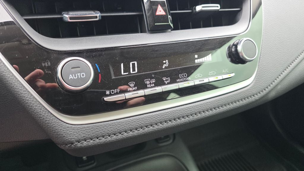 2025 Toyota Corolla Hybrid XLE