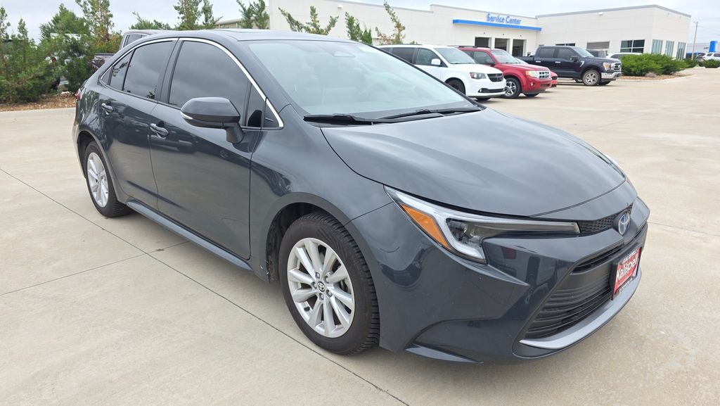 2025 Toyota Corolla Hybrid XLE