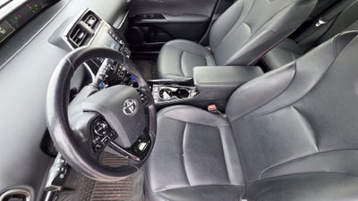 2022 Toyota Prius L