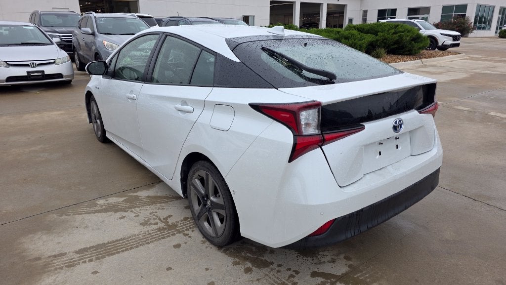 2022 Toyota Prius L