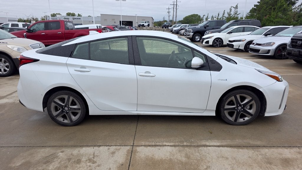 2022 Toyota Prius L