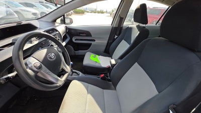 2013 Toyota Prius c One