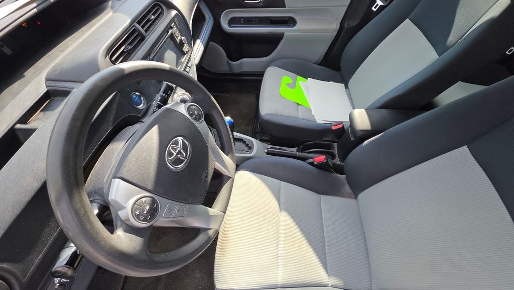 2013 Toyota Prius c One