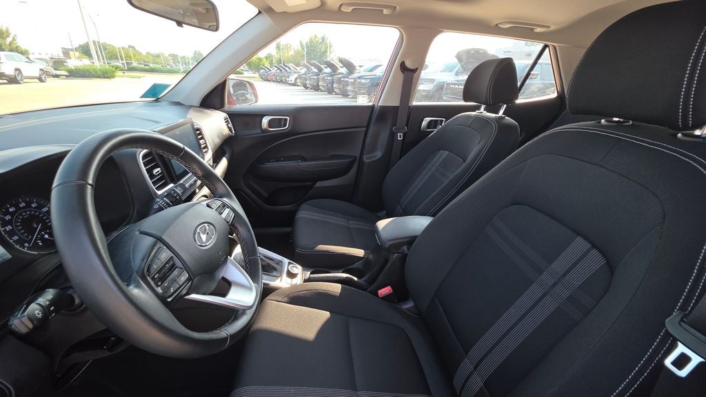 2020 Hyundai Venue SEL