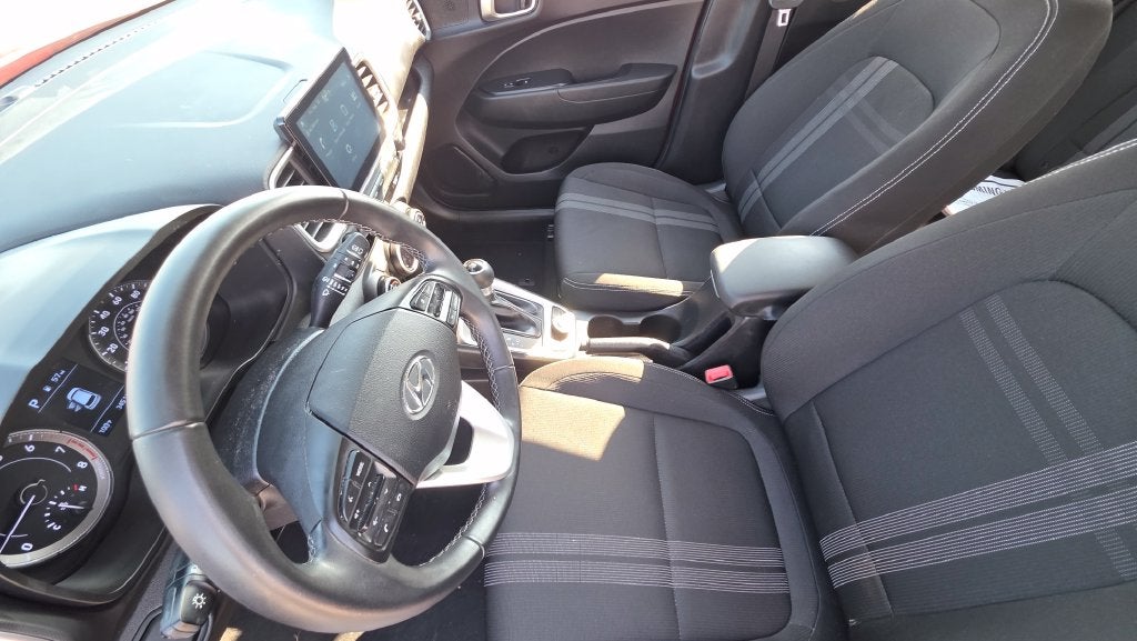 2020 Hyundai Venue SEL