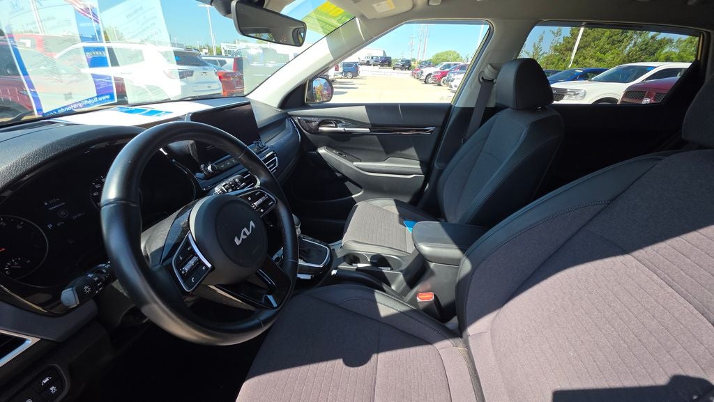 2022 Kia Seltos S