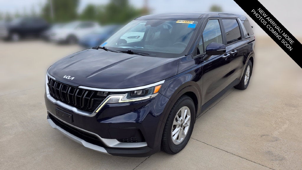 2022 Kia Carnival LX