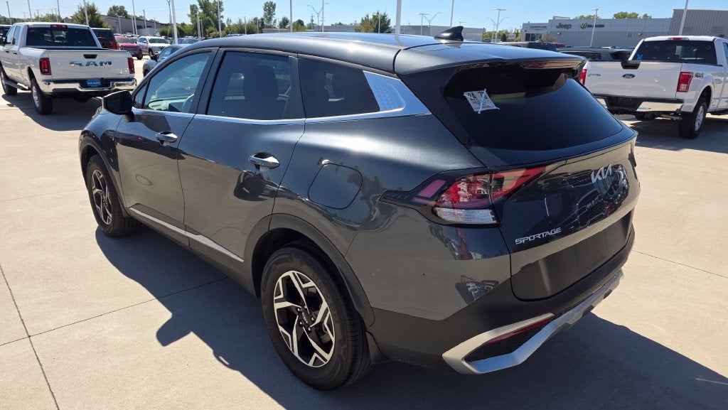 2023 Kia Sportage LX