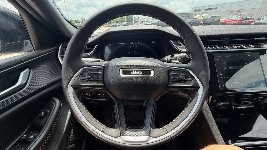 2023 Jeep Grand Cherokee L Altitude