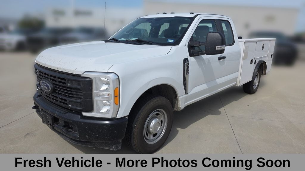 2023 Ford F-350SD XL