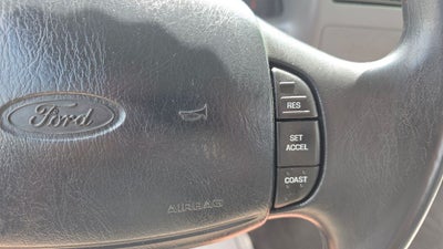1999 Ford F-250SD XLT