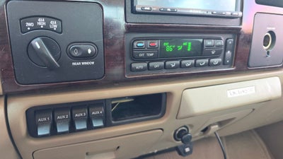 2005 Ford F-350SD King Ranch