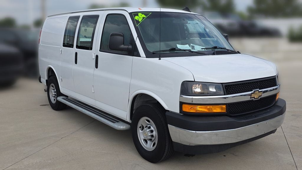 2024 Chevrolet Express 2500 Work Van Cargo