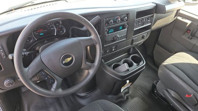 2024 Chevrolet Express 2500 Work Van Cargo