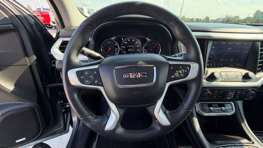 2022 GMC Acadia SLT